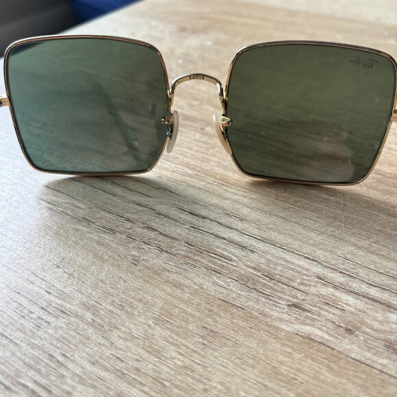 Ray Ban Square 1971 Sunglasses - Picture 3 of 10
